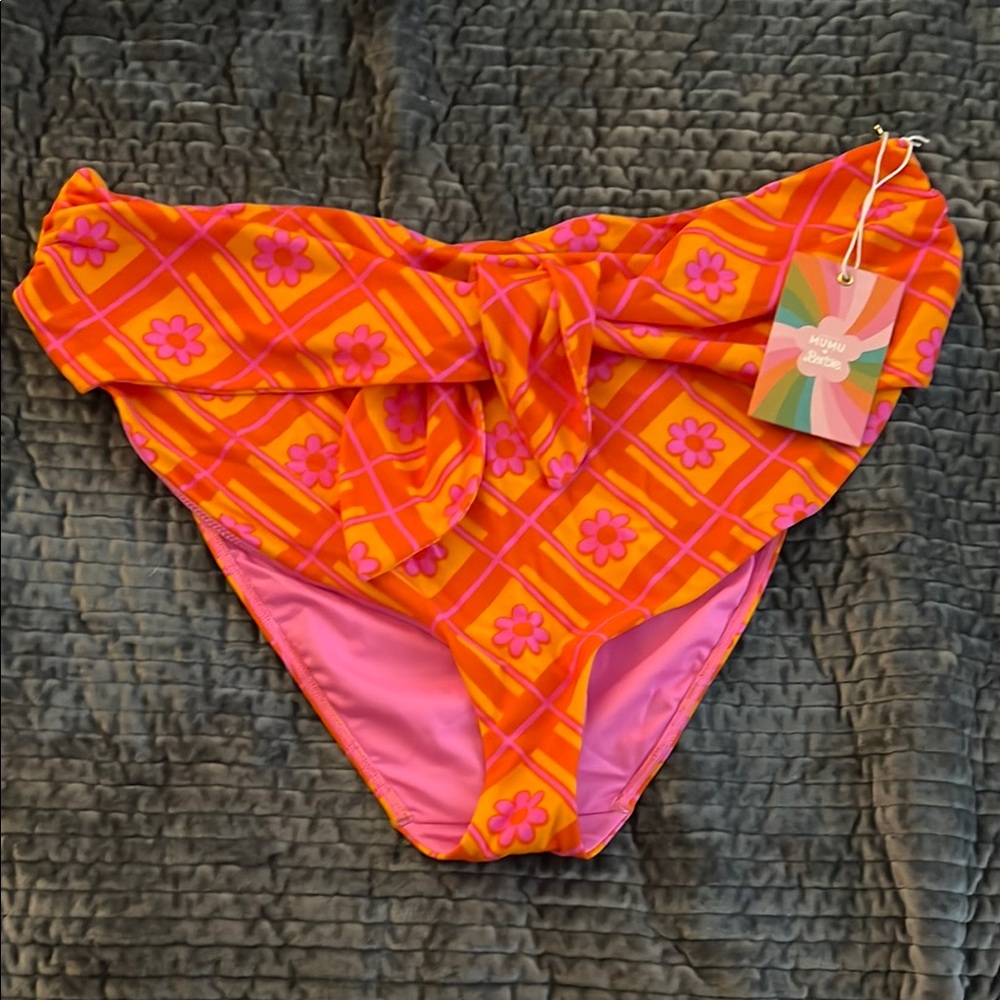 NWT Show Me Your Mumu x Barbie Floral Bikini Bottoms